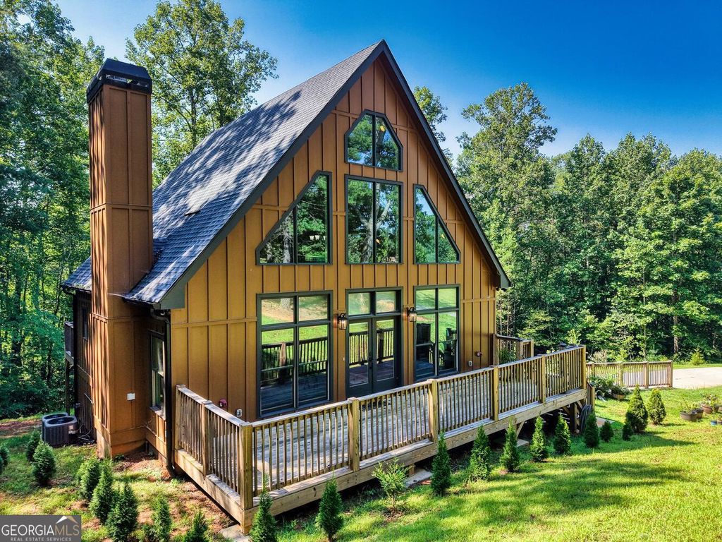 206 Gladson Lane, Blairsville, GA 30512