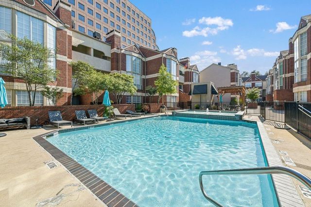 3100 Cole Avenue 211, Dallas, TX 75204