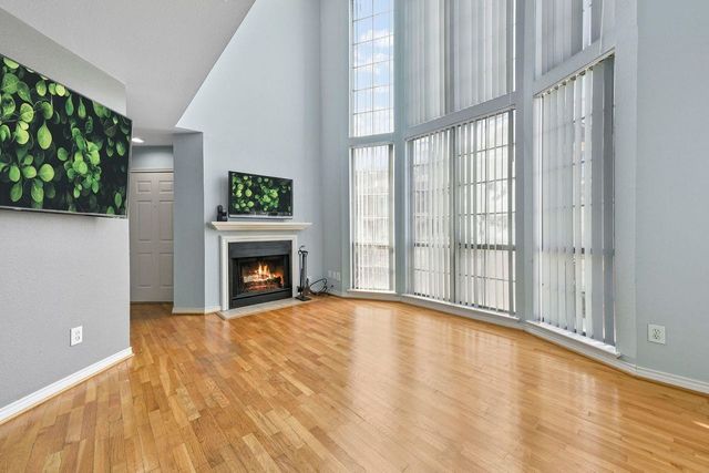 3100 Cole Avenue 211, Dallas, TX 75204