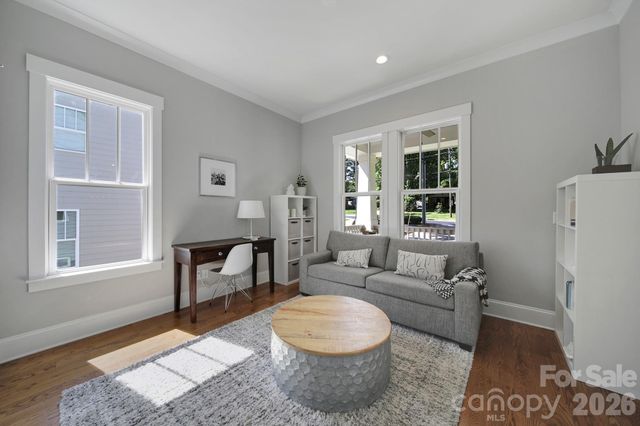 3015 Commonwealth Avenue, Charlotte, NC 28205