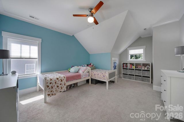 3015 Commonwealth Avenue, Charlotte, NC 28205