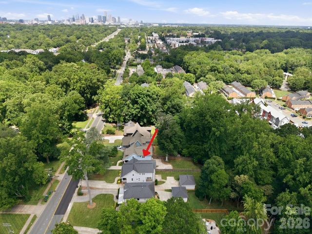 3015 Commonwealth Avenue, Charlotte, NC 28205