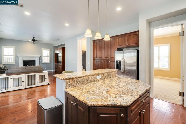 1206 Sierra Trail Rd, Oakley, CA 94561