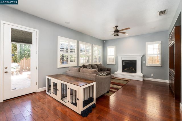 1206 Sierra Trail Rd, Oakley, CA 94561