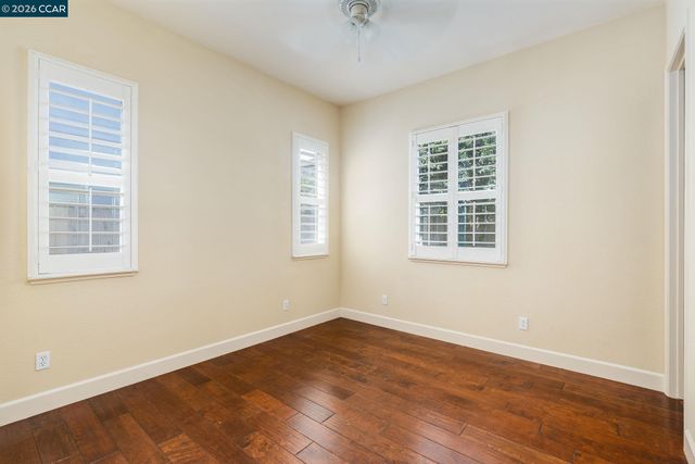 1206 Sierra Trail Rd, Oakley, CA 94561