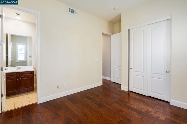 1206 Sierra Trail Rd, Oakley, CA 94561