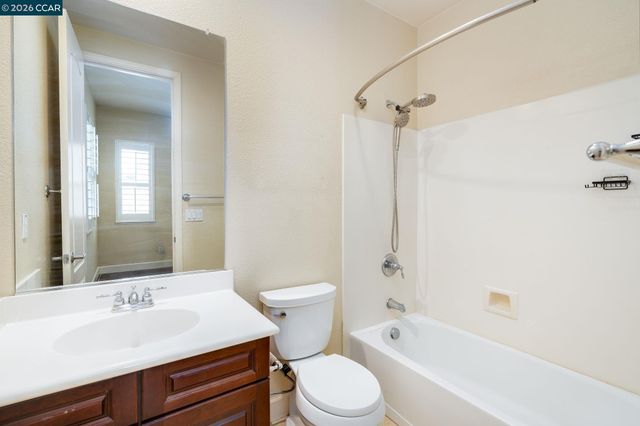 1206 Sierra Trail Rd, Oakley, CA 94561