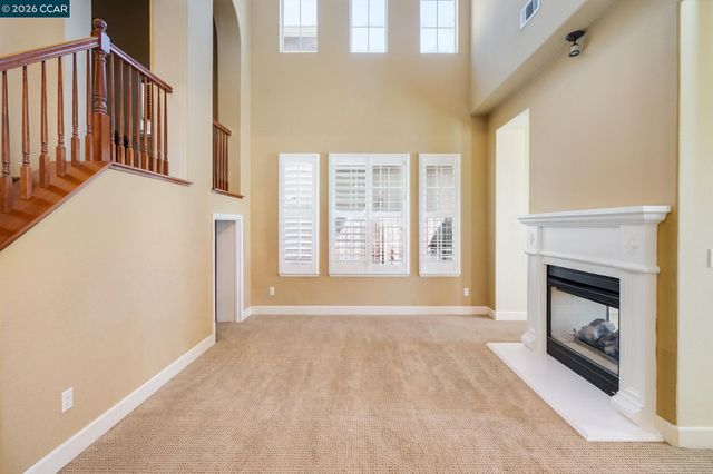 1206 Sierra Trail Rd, Oakley, CA 94561