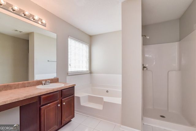 5115 Bridle Point Parkway, Snellville, GA 30039