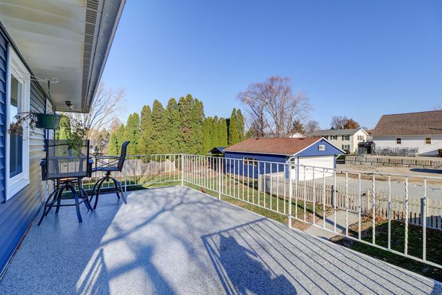 320 10th Street, Fulton, IL 61252