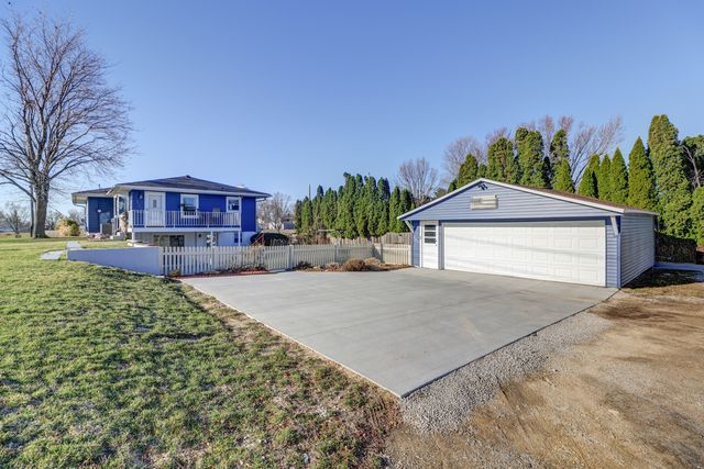 320 10th Street, Fulton, IL 61252