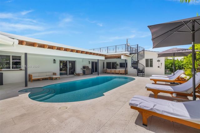 4730 SW 89th Ave, Miami, FL 33165