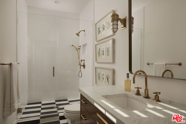 2039 N Gramercy Place, Los Angeles, CA 90068