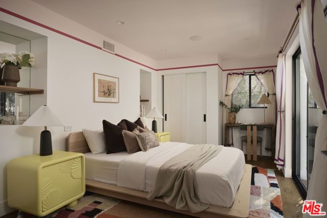 2039 N Gramercy Place, Los Angeles, CA 90068