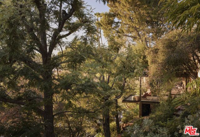 2039 N Gramercy Place, Los Angeles, CA 90068