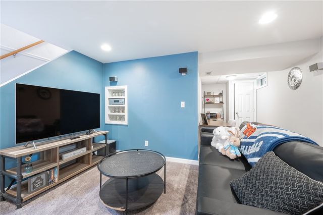 108 Fern Street, Warwick, RI 02889