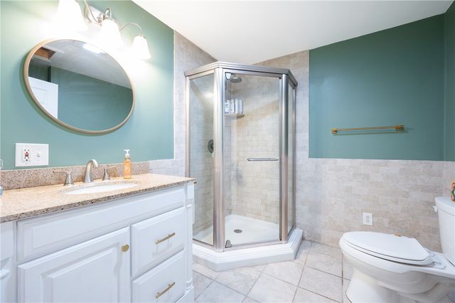 108 Fern Street, Warwick, RI 02889