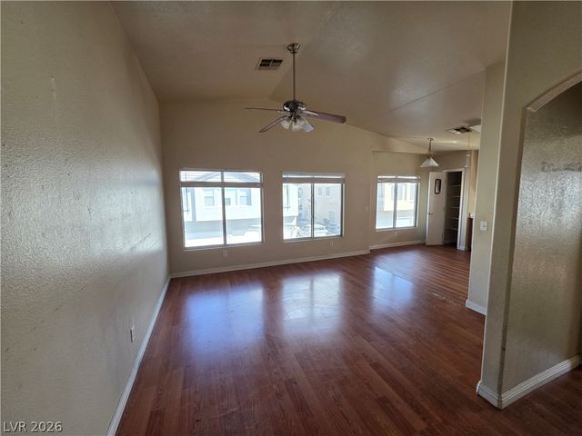 5937 High Steed Street 101, Henderson, NV 89011