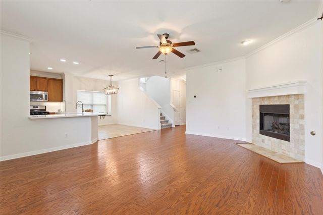 422 Village Commons BLVD, Georgetown, TX 78633