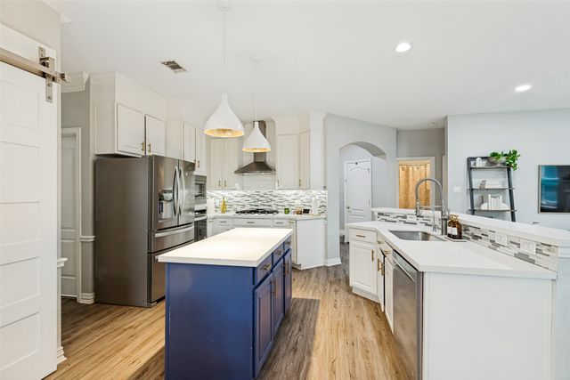 8608 Clear Sky Drive, Plano, TX 75025