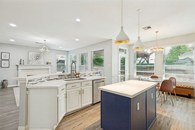 8608 Clear Sky Drive, Plano, TX 75025
