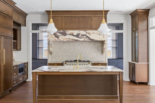 747 Hill Street, Mount Pleasant, SC 29464