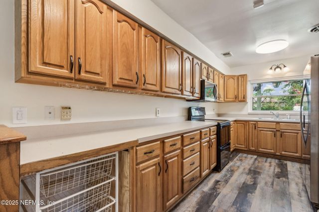 5642 BRADSHAW Street, Jacksonville, FL 32277