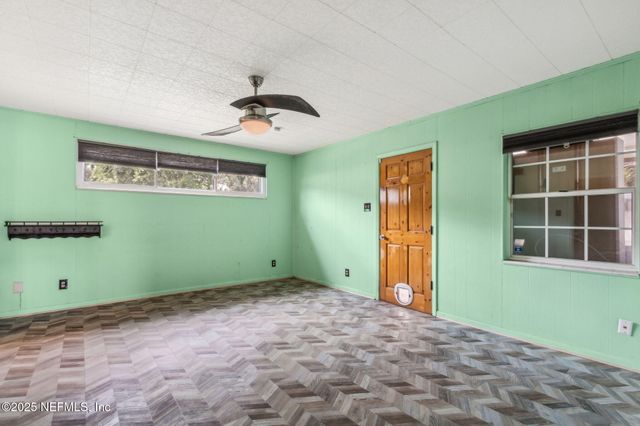 5642 BRADSHAW Street, Jacksonville, FL 32277