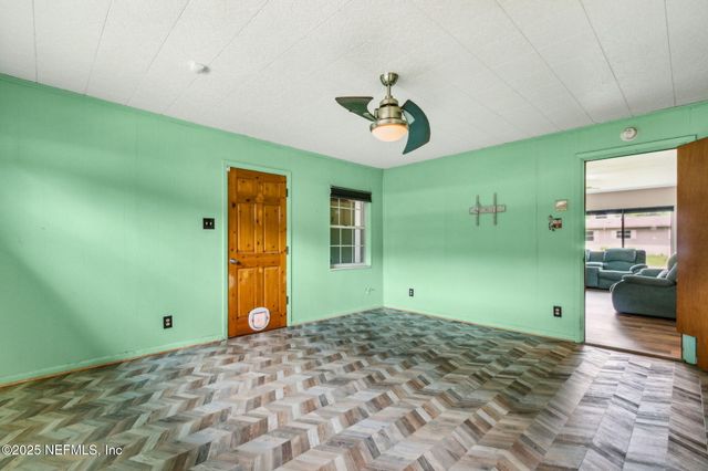 5642 BRADSHAW Street, Jacksonville, FL 32277