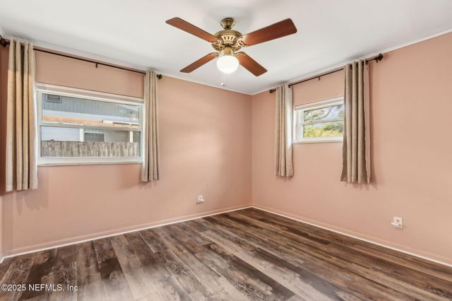5642 BRADSHAW Street, Jacksonville, FL 32277