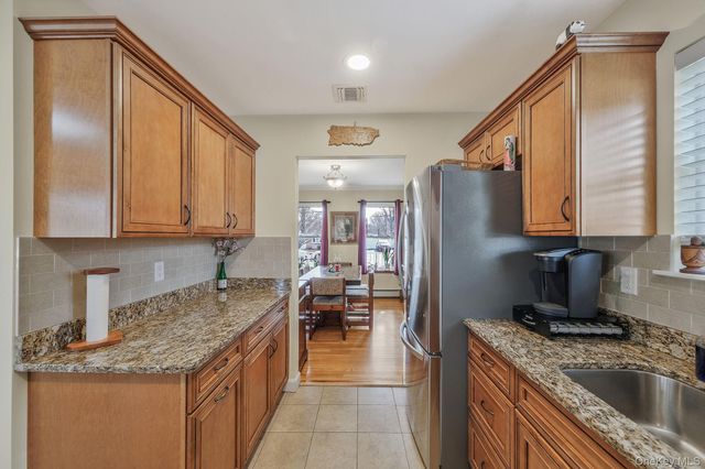 61 Arpage Drive E, Shirley, NY 11967