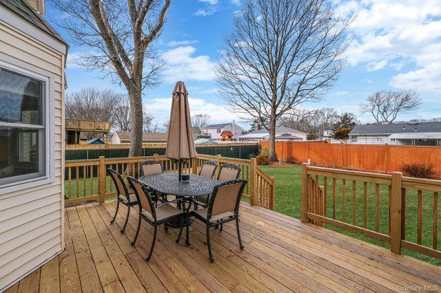 61 Arpage Drive E, Shirley, NY 11967