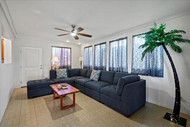 110 Kahiapo Pl, Haiku, HI 96708