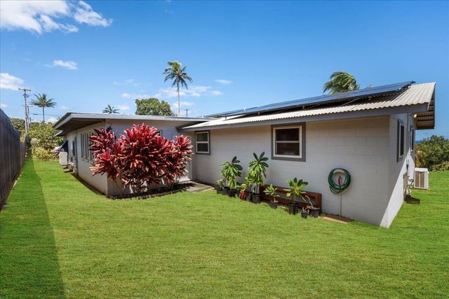 110 Kahiapo Pl, Haiku, HI 96708