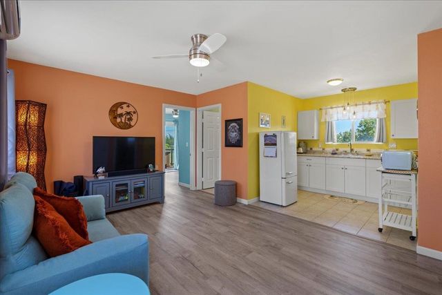 110 Kahiapo Pl, Haiku, HI 96708