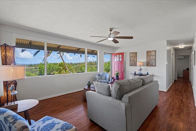 110 Kahiapo Pl, Haiku, HI 96708