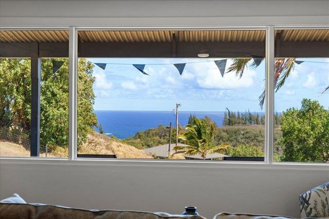 110 Kahiapo Pl, Haiku, HI 96708