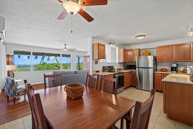 110 Kahiapo Pl, Haiku, HI 96708