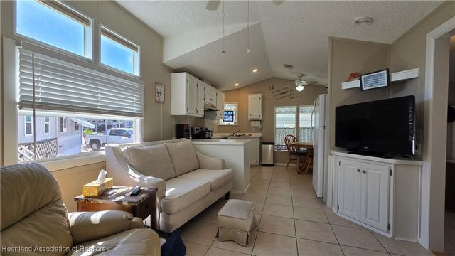 6 Hidden Harbor Lane, Lake Placid, FL 33852