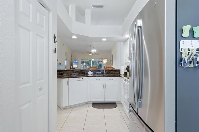 5725 GREENWOOD AVENUE 7203, North Port, FL 34287