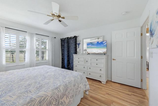 5725 GREENWOOD AVENUE 7203, North Port, FL 34287