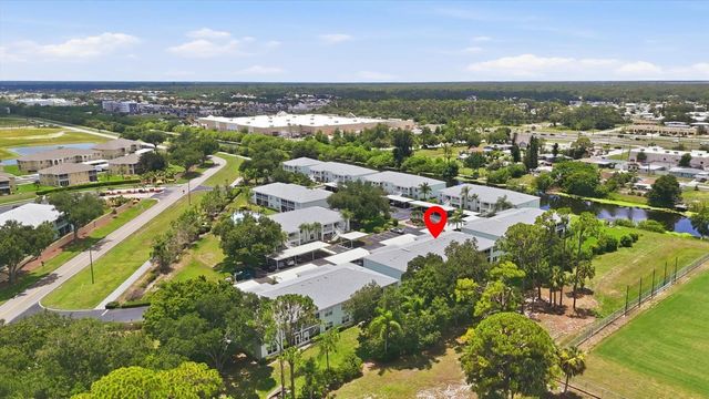 5725 GREENWOOD AVENUE 7203, North Port, FL 34287