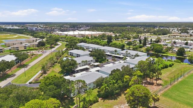5725 GREENWOOD AVENUE 7203, North Port, FL 34287