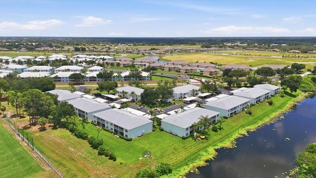 5725 GREENWOOD AVENUE 7203, North Port, FL 34287