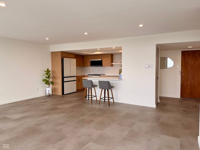 4000 N Meridian Street 14A, Indianapolis, IN 46208