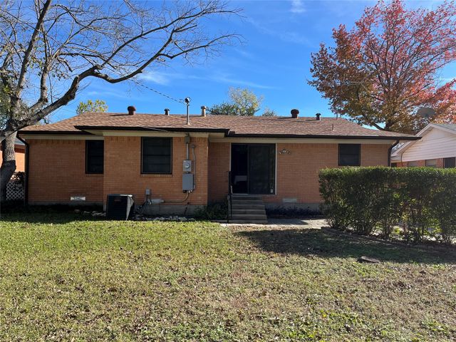 1731 Buena Vista Street, Mesquite, TX 75149