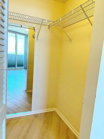 19501 W Country Club Dr 2611, Aventura, FL 33180