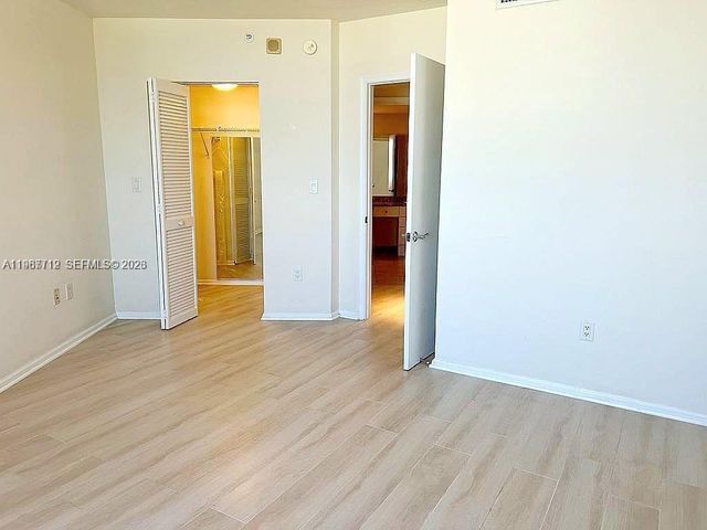 19501 W Country Club Dr 2611, Aventura, FL 33180