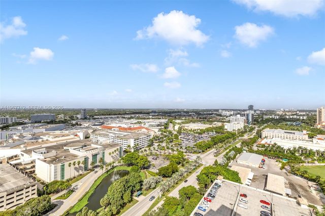 19501 W Country Club Dr 2611, Aventura, FL 33180