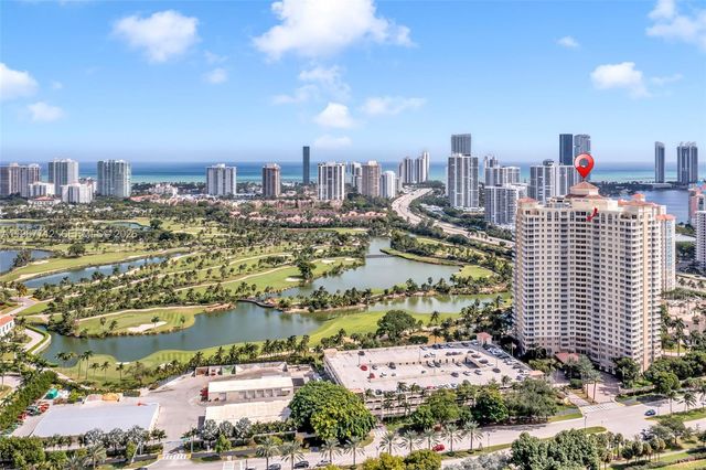 19501 W Country Club Dr 2611, Aventura, FL 33180